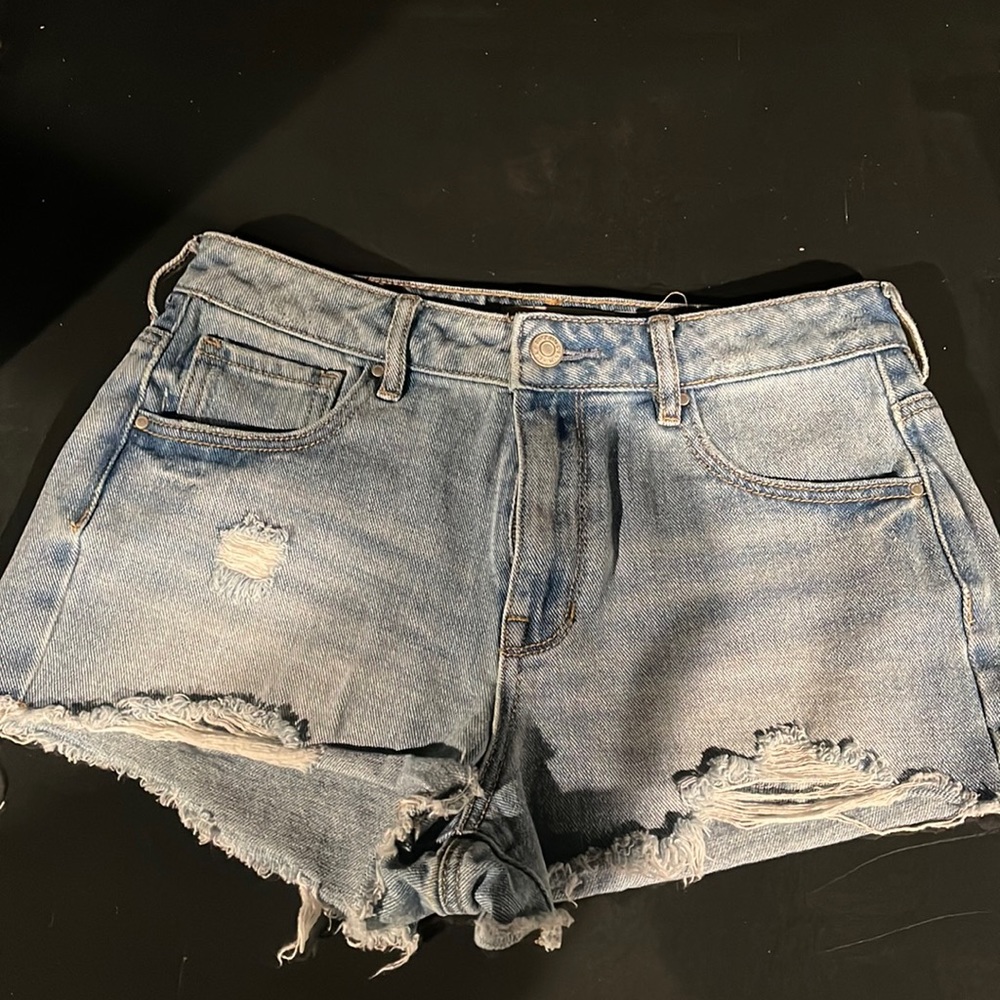 PacSun High Rise Festival Jean Shorts; size 27
